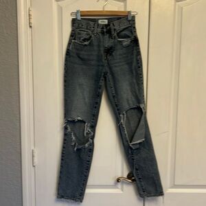 Pistola distressed, jeans
